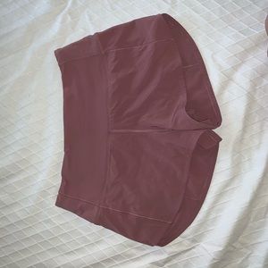 lululemon shorts high waisted 4
